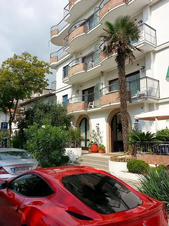 Ilios Residence Lido di Jesolo 3*,